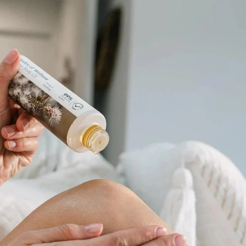 Thirteen Petals – Contour Body Oi